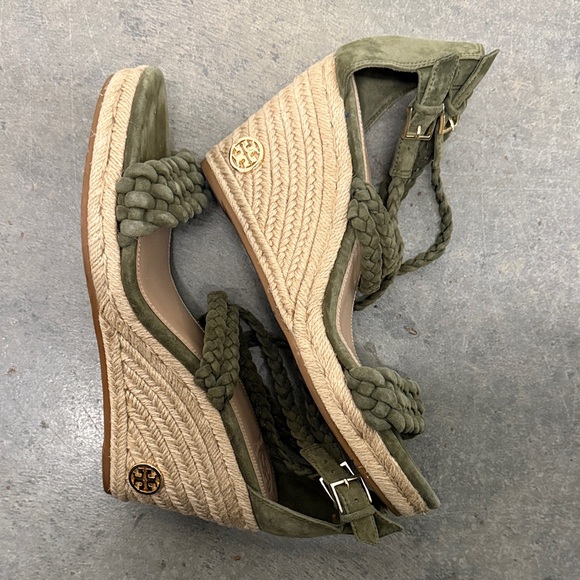 Tory Burch Olive Braided Sandals - Picture 4 of 6